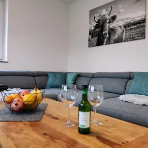  Apartment Lehmann
